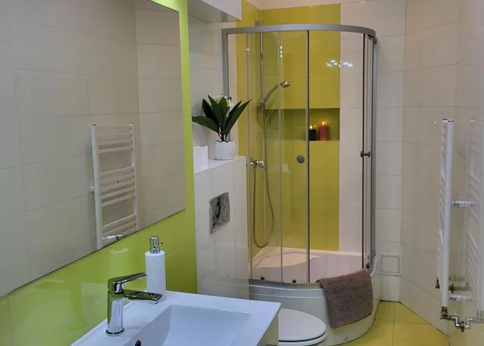 As Elite Kozielska Parking Daire *